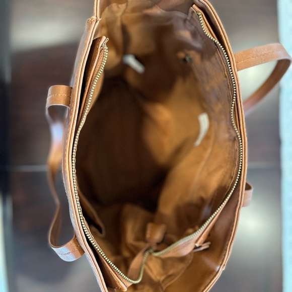 Universal Thread Tan Tote Bag Purse Large - Picture 4 of 4